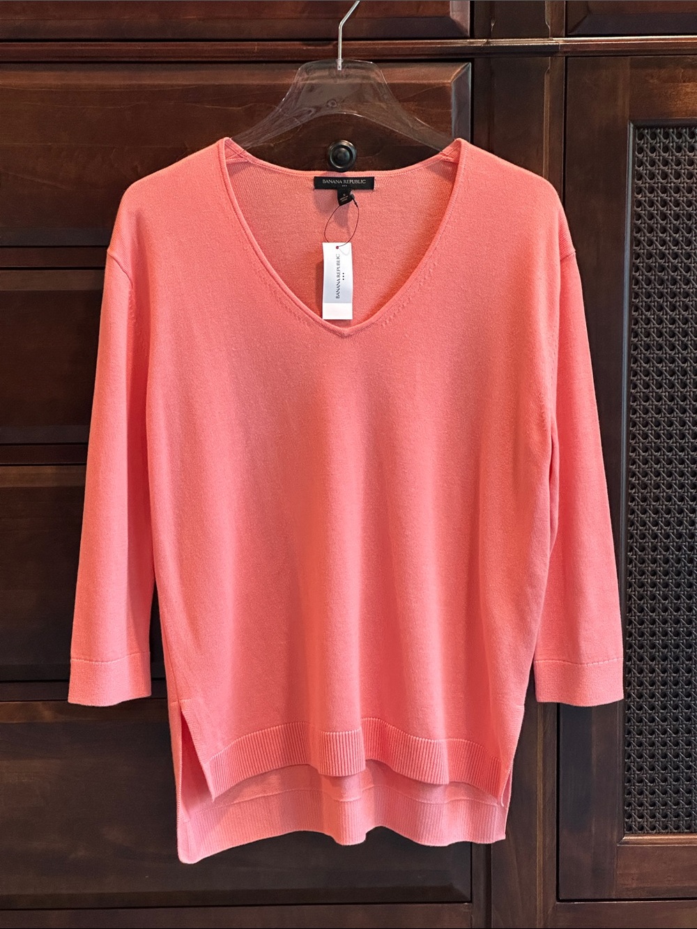 BANANA REPUBLIC FACTORY Oversized V-Neck Sweater Melon SIZE SMALL NEW WITH TAGS